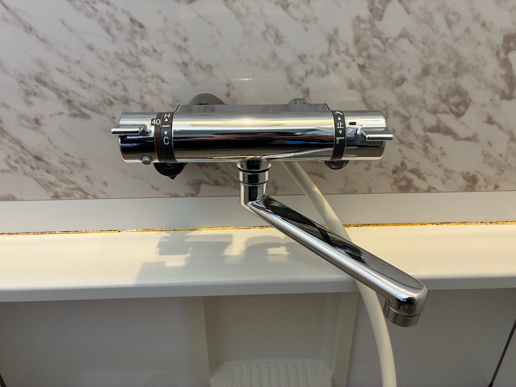 守山市S様邸浴室水栓交換