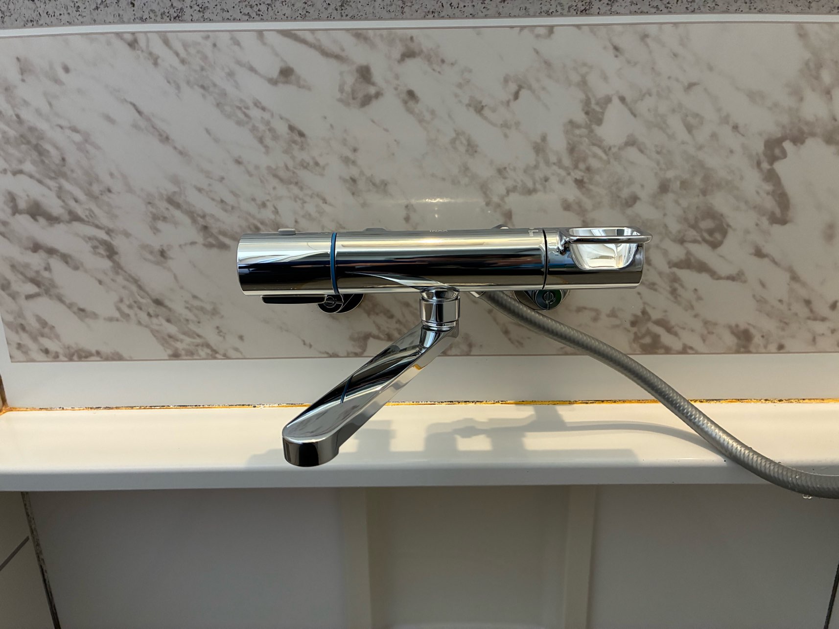 守山市S様邸浴室水栓交換